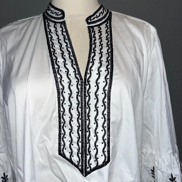CHICO'S White Tunic with Black Embroidery & Beading - Johnny Was Style -EUC  10 - Picture 2 of 12